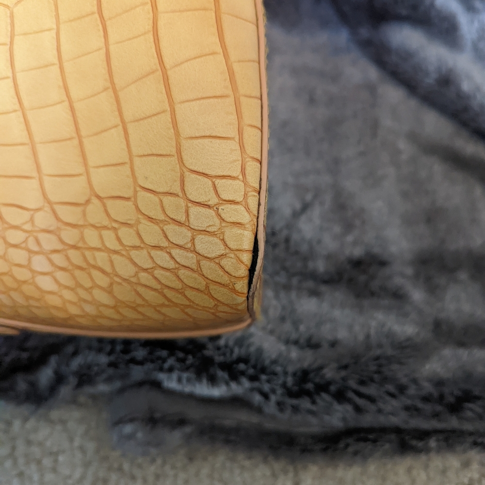 Purse - Picture 5 of 5